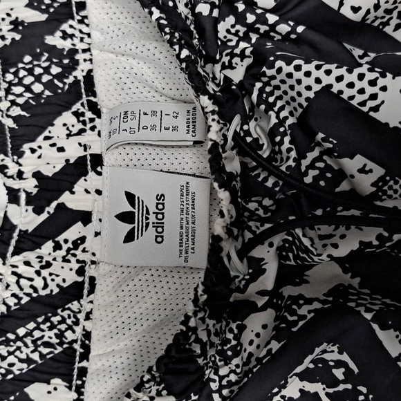 Adidas Track Pants Size Small Black White - Picture 3 of 3